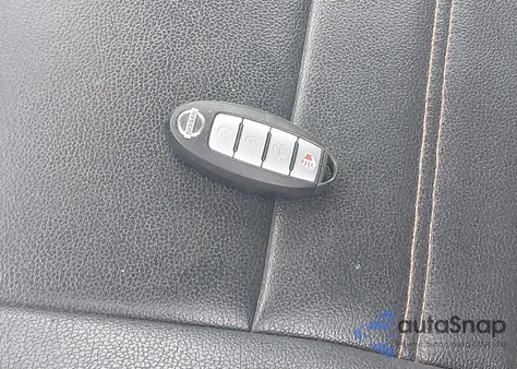 2019 Nissan Kicks Sr from USA, damaged, VIN 3N1CP5CU1KL477713